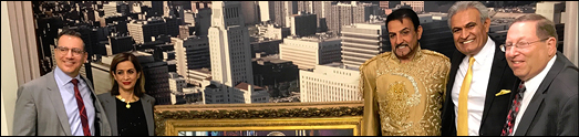 تابلویی تاریخی از کورش به دیوار شهرداری لس آنجلس